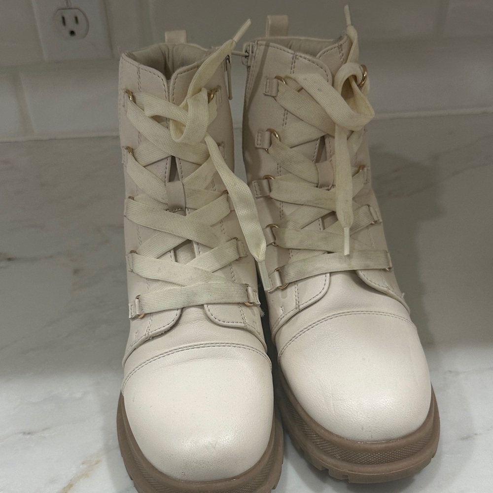 River Island Cream Kids Boots